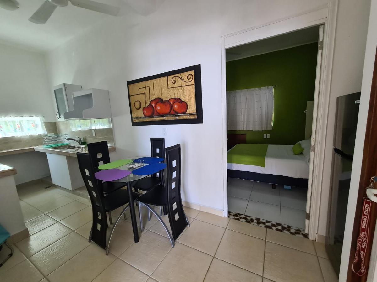 Hotel Casa Mia à Puerto Escondido  Extérieur photo