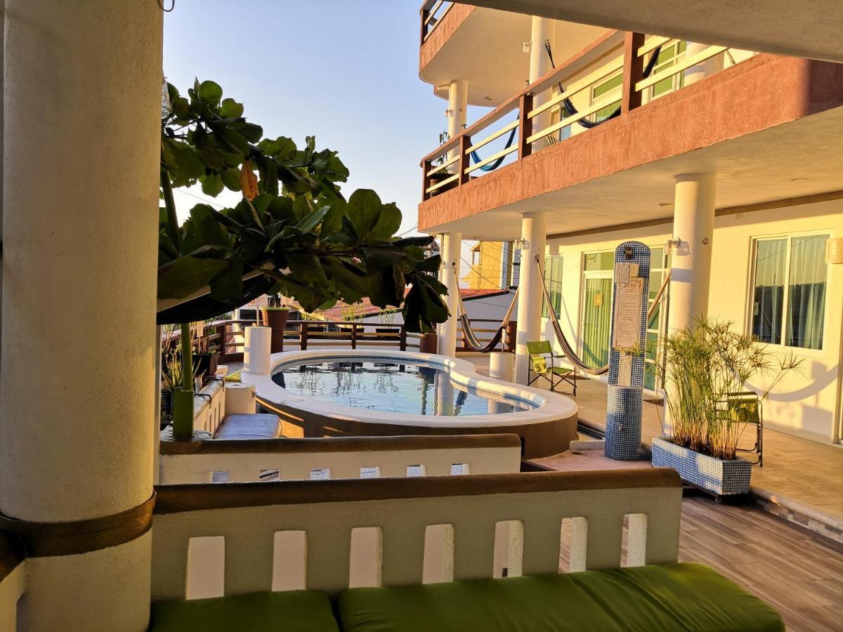 Hotel Casa Mia à Puerto Escondido  Extérieur photo