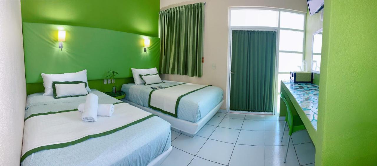Hotel Casa Mia à Puerto Escondido  Extérieur photo