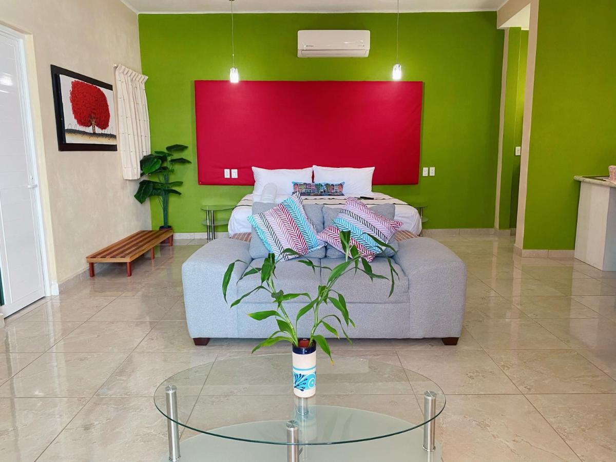 Hotel Casa Mia à Puerto Escondido  Extérieur photo